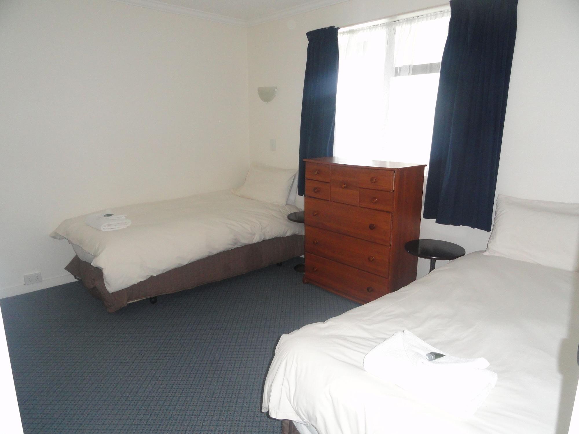 Hawks Inn Motel Upper Hutt Zewnętrze zdjęcie