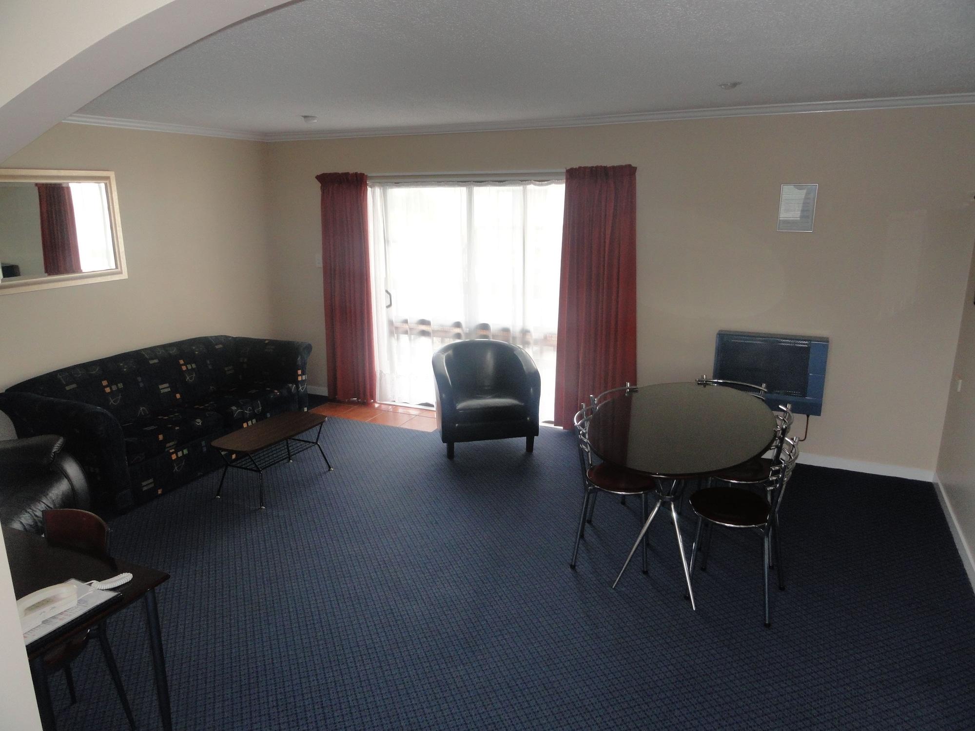 Hawks Inn Motel Upper Hutt Zewnętrze zdjęcie