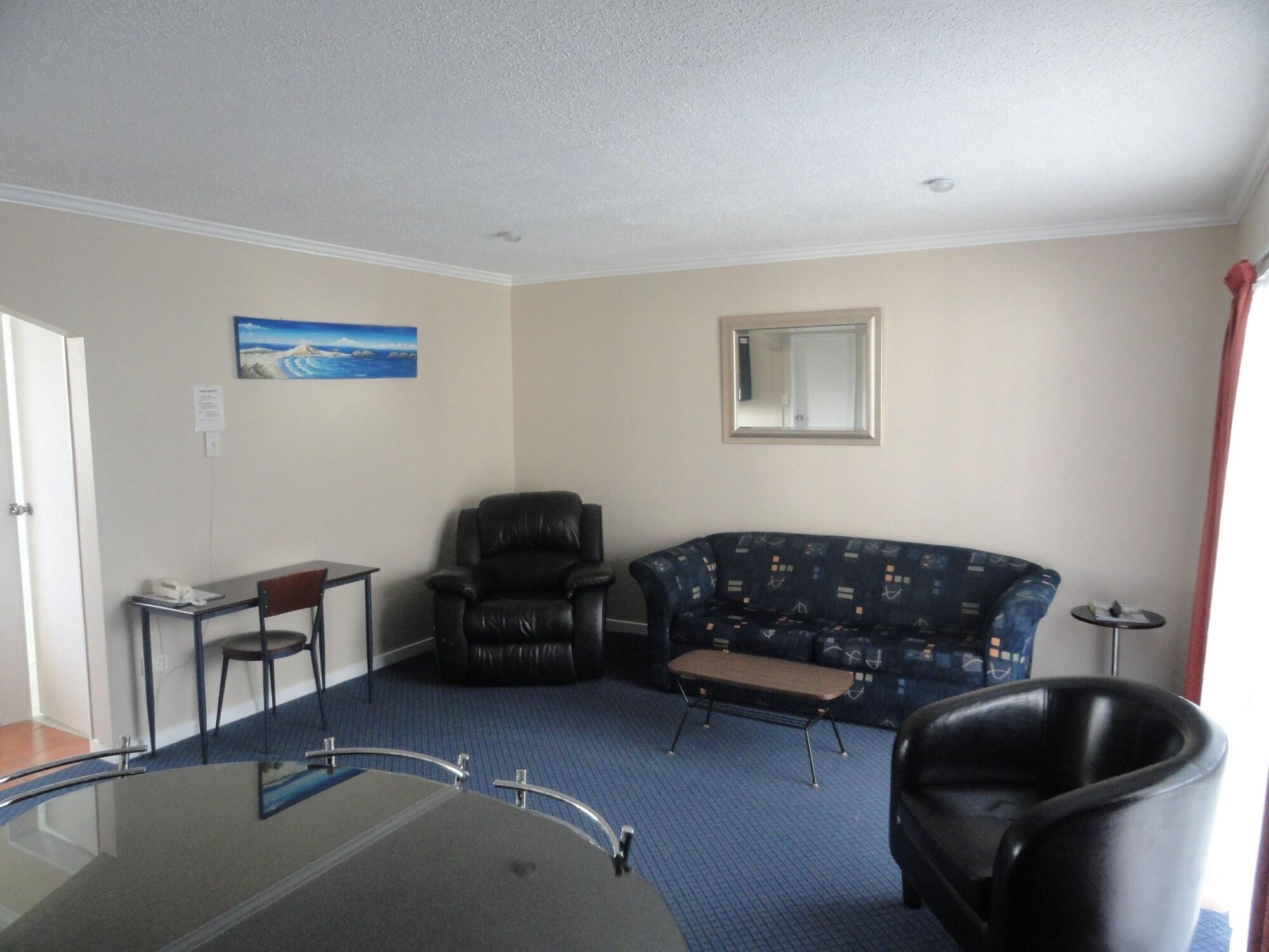 Hawks Inn Motel Upper Hutt Zewnętrze zdjęcie