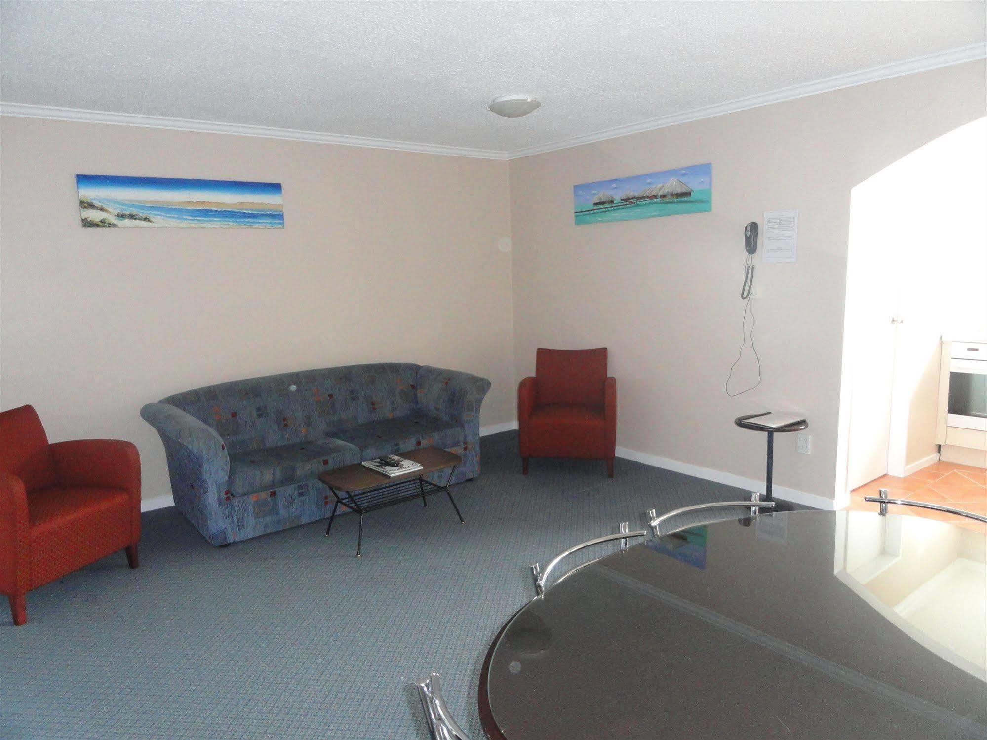 Hawks Inn Motel Upper Hutt Zewnętrze zdjęcie
